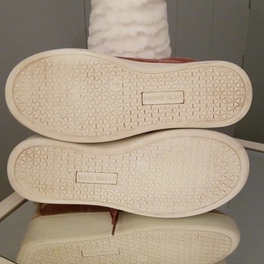 Steve Madden check out